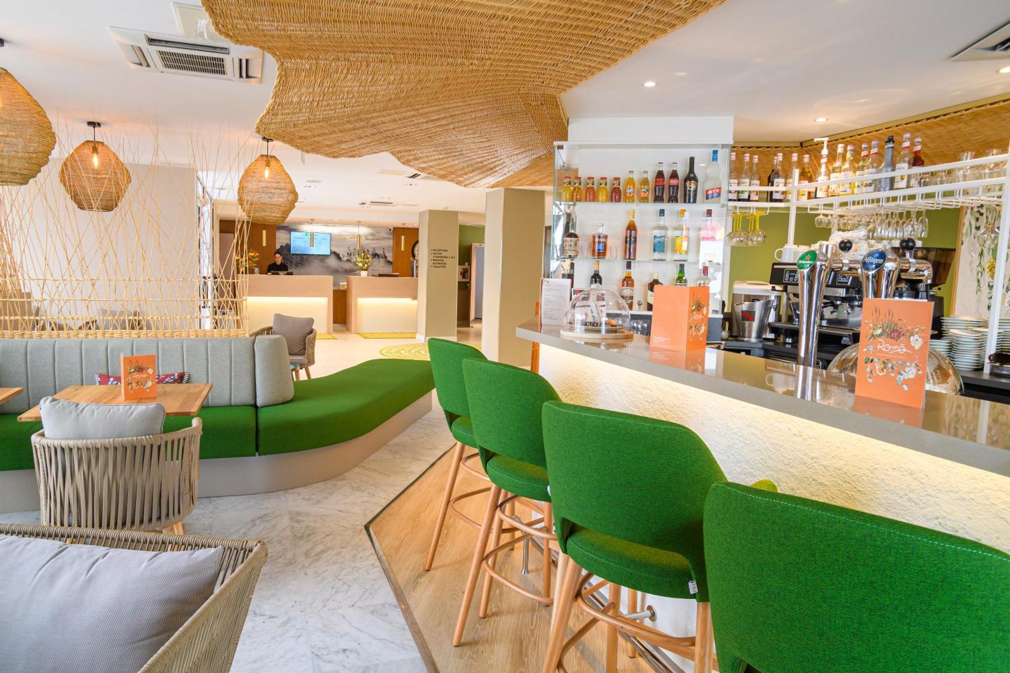 Hotel Ibis Styles Tours Centre Esterno foto