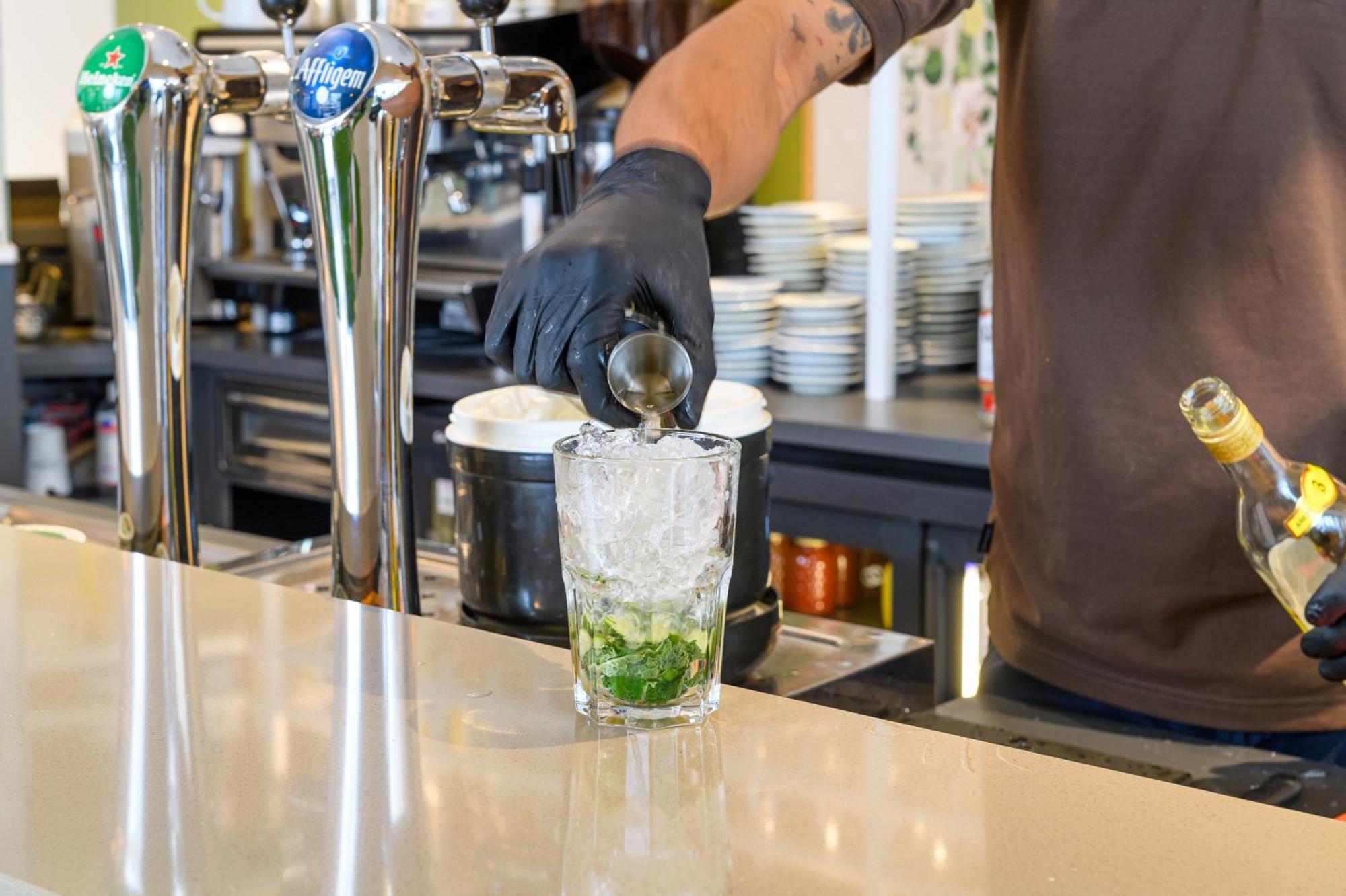 Hotel Ibis Styles Tours Centre Esterno foto