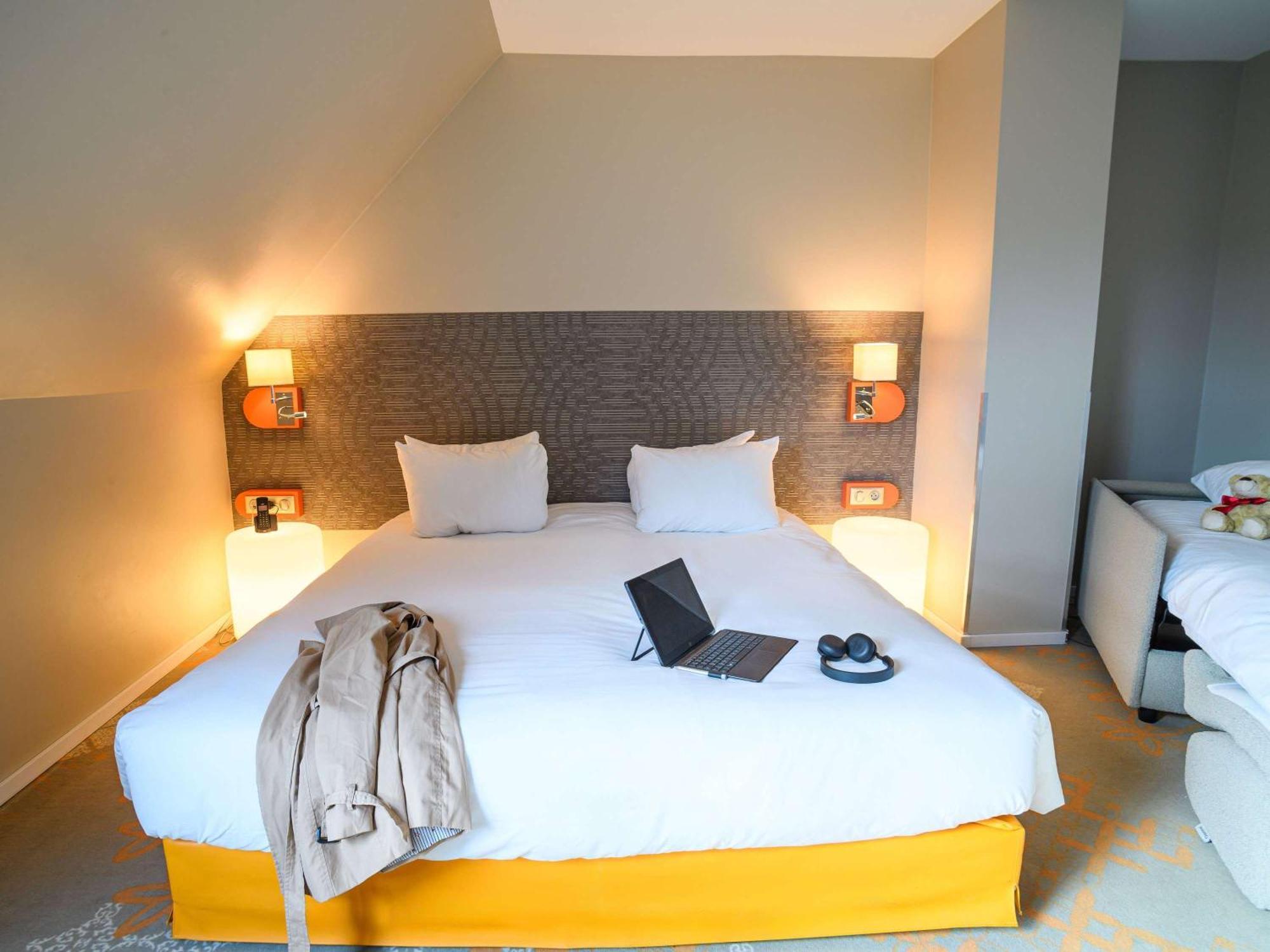 Hotel Ibis Styles Tours Centre Esterno foto