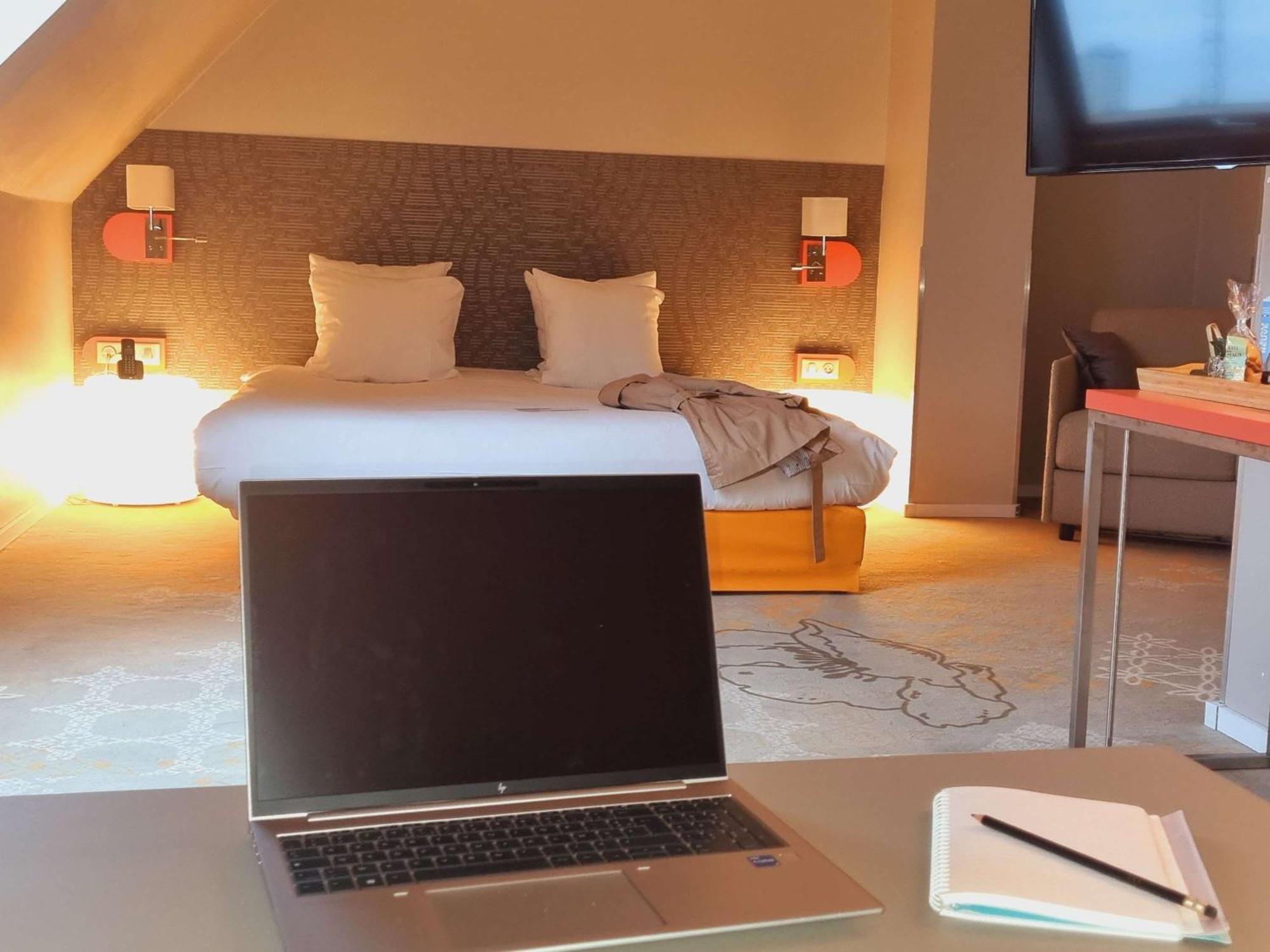 Hotel Ibis Styles Tours Centre Esterno foto