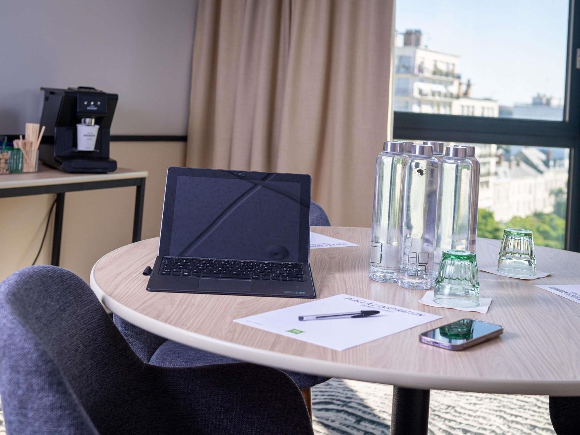 Hotel Ibis Styles Tours Centre Esterno foto